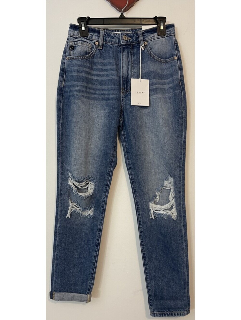 Kancan Womens 3/25 High-Rise Relaxed Tapered Blue Cuffed Mom Jean NWT! A100